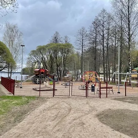 Juuri Remontoitu Kodikas Asunto Anttolan Satamassa * Anttola